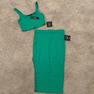 NWT 2 piece set size medium